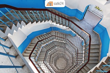  Mocna siatka sznurkowa — doskonałe zabezpieczenie dla Twoich schodów 