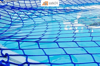  Siatki na baseny — Dobre zabezpieczenie siatkami basenu 
